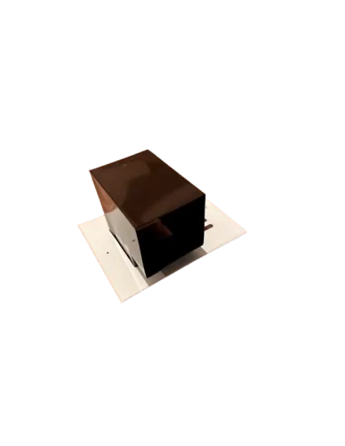 Решітка у віддушину повітропроводу кухонної...