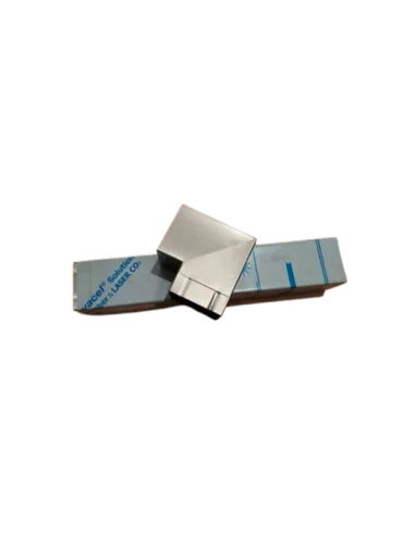 Решетка в отдушину воздуховода кухонной вытяжки...